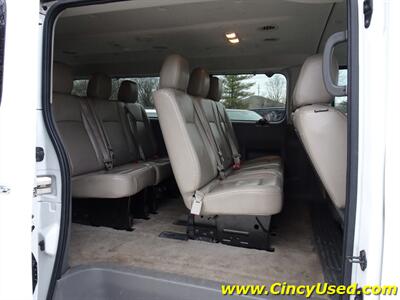 2018 Nissan NV 3500 HD SL   - Photo 12 - Cincinnati, OH 45255