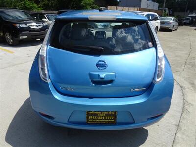 2011 Nissan LEAF SV   - Photo 5 - Cincinnati, OH 45255