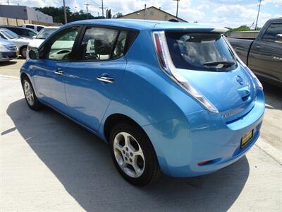 2011 Nissan LEAF SV   - Photo 4 - Cincinnati, OH 45255