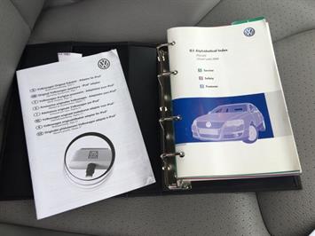 2008 Volkswagen Passat Turbo   - Photo 20 - Cincinnati, OH 45255