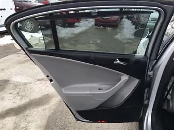 2008 Volkswagen Passat Turbo   - Photo 23 - Cincinnati, OH 45255