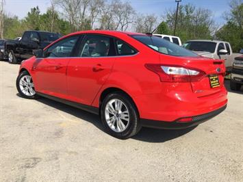 2012 Ford Focus SEL   - Photo 12 - Cincinnati, OH 45255