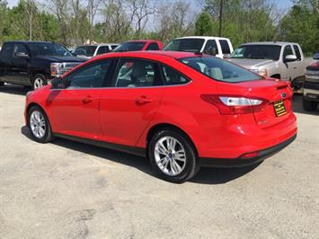 2012 Ford Focus SEL   - Photo 4 - Cincinnati, OH 45255