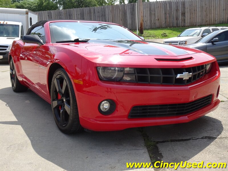 2011 Chevrolet Camaro SS - Photo 5 - Cincinnati, OH 45255
