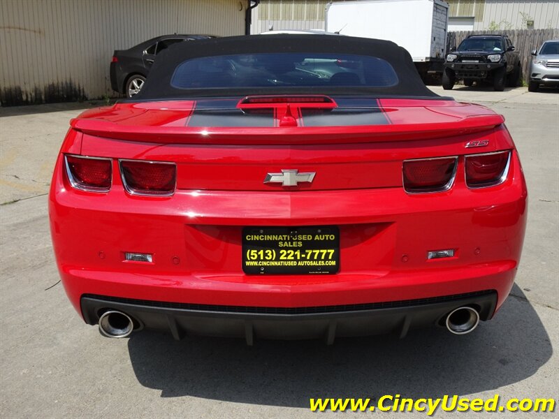 2011 Chevrolet Camaro SS - Photo 9 - Cincinnati, OH 45255