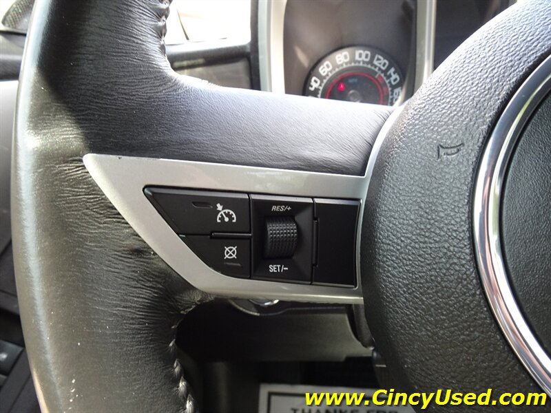 2011 Chevrolet Camaro SS - Photo 23 - Cincinnati, OH 45255