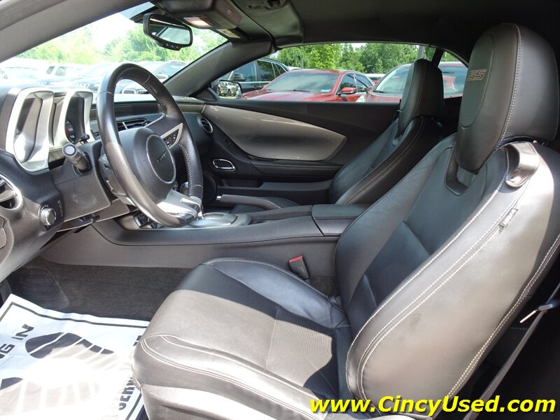 2011 Chevrolet Camaro SS - Photo 12 - Cincinnati, OH 45255