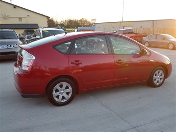 2007 Toyota Prius - Photo 6 - Cincinnati, OH 45255