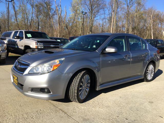 2010 Subaru Legacy 2.5GT Limited   - Photo 11 - Cincinnati, OH 45255