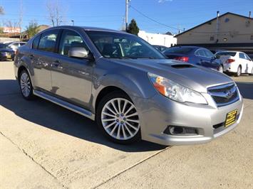 2010 Subaru Legacy 2.5GT Limited   - Photo 10 - Cincinnati, OH 45255