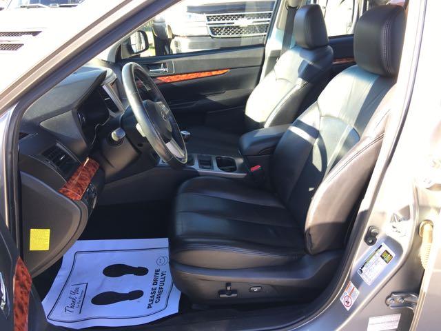 2010 Subaru Legacy 2.5GT Limited   - Photo 14 - Cincinnati, OH 45255