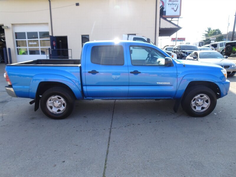2011 Toyota Tacoma V6 - Photo 3 - Cincinnati, OH 45255