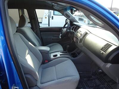 2011 Toyota Tacoma V6   - Photo 10 - Cincinnati, OH 45255