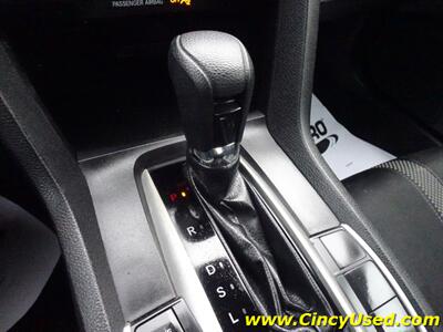 2021 Honda Civic LX  2.0L I4 FWD - Photo 16 - Cincinnati, OH 45255