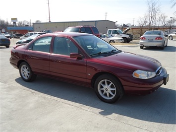 2000 Ford Contour SE   - Photo 1 - Cincinnati, OH 45255