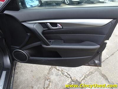 2010 Acura TL SH-AWD w/Tech w/HPT   - Photo 29 - Cincinnati, OH 45255