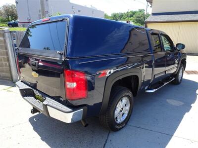 2011 Chevrolet Silverado 1500 LTZ  5.3L V8 4X4 - Photo 3 - Cincinnati, OH 45255