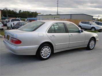 2002 Mercedes-Benz E Class E320   - Photo 6 - Cincinnati, OH 45255