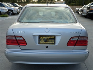2002 Mercedes-Benz E Class E320   - Photo 5 - Cincinnati, OH 45255
