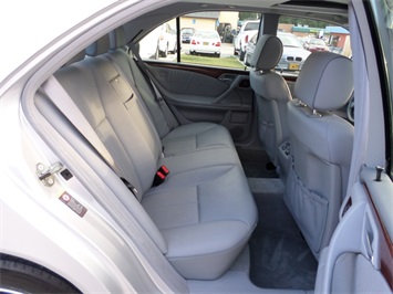 2002 Mercedes-Benz E Class E320   - Photo 9 - Cincinnati, OH 45255
