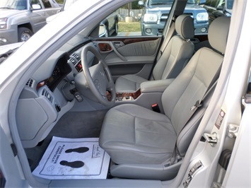 2002 Mercedes-Benz E Class E320   - Photo 14 - Cincinnati, OH 45255