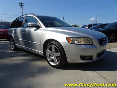 2008 Volvo V50 2.4L I5 FWD   - Photo 4 - Cincinnati, OH 45255