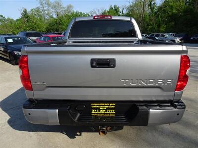 2020 Toyota Tundra SR5  5.7L V8 4X4 - Photo 7 - Cincinnati, OH 45255
