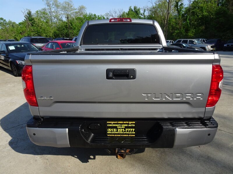 2020 Toyota Tundra SR5 5.7L V8 4X4 - Photo 14 - Cincinnati, OH 45255
