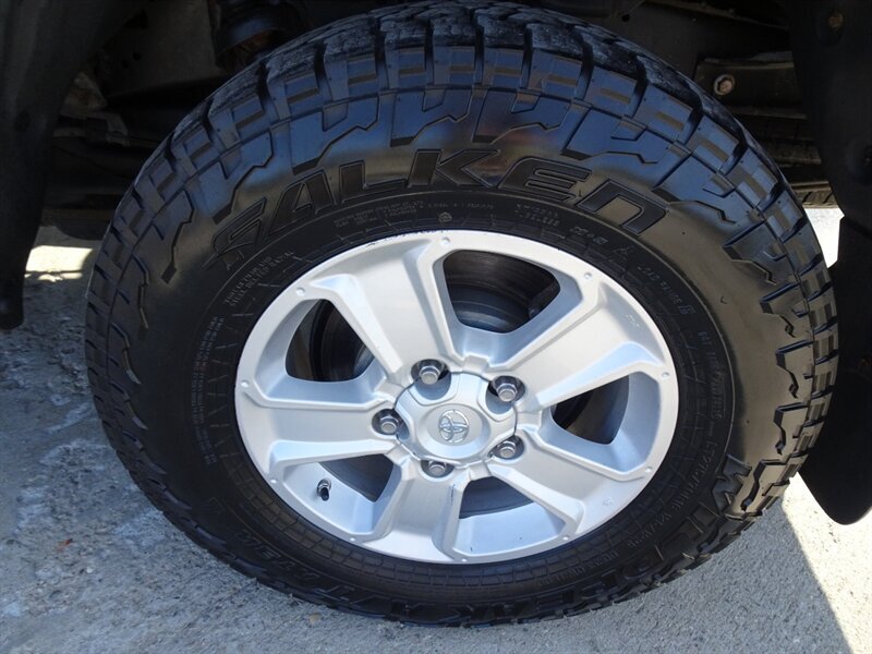 2020 Toyota Tundra SR5 5.7L V8 4X4 - Photo 36 - Cincinnati, OH 45255