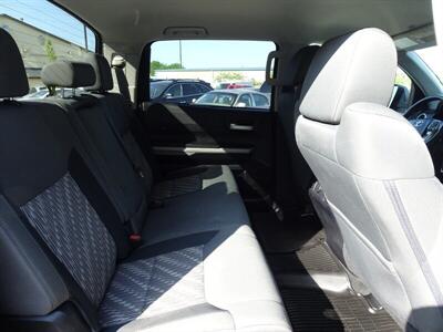 2020 Toyota Tundra SR5  5.7L V8 4X4 - Photo 55 - Cincinnati, OH 45255