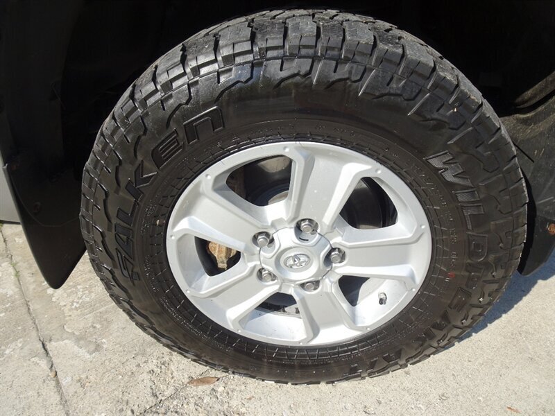 2020 Toyota Tundra SR5 5.7L V8 4X4 - Photo 63 - Cincinnati, OH 45255