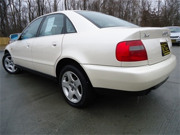 1998 Audi A4   - Photo 12 - Cincinnati, OH 45255