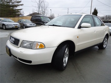 1998 Audi A4   - Photo 11 - Cincinnati, OH 45255