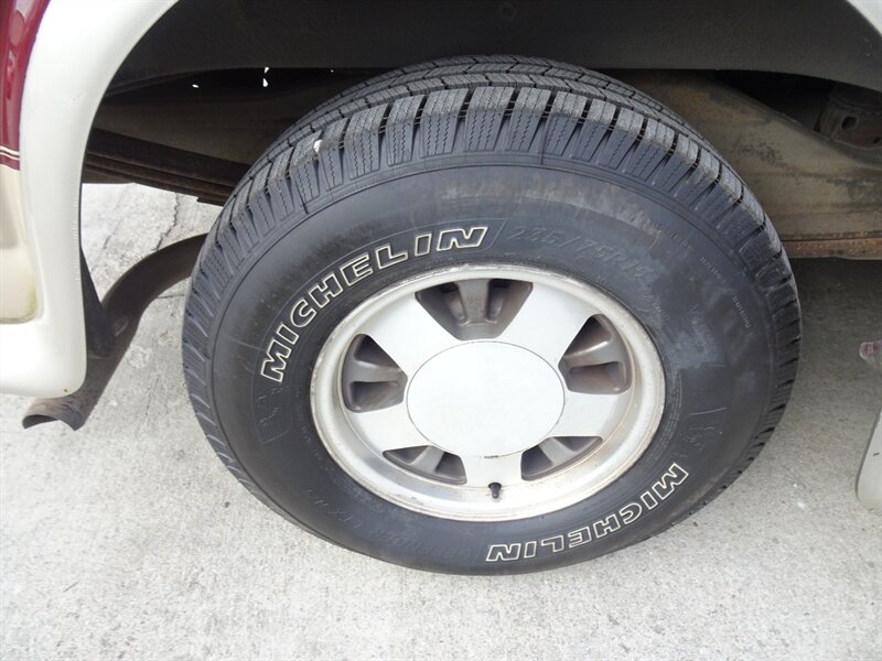2000 Chevrolet Express G1500 Braun Handicap Lift 5.7L V8 RWD - Photo 29 - Cincinnati, OH 45255