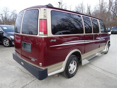2000 Chevrolet Express G1500 Braun Handicap Lift 5.7L V8 RWD - Photo 6 - Cincinnati, OH 45255
