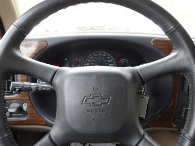 2000 Chevrolet Express G1500 Braun Handicap Lift 5.7L V8 RWD - Photo 21 - Cincinnati, OH 45255