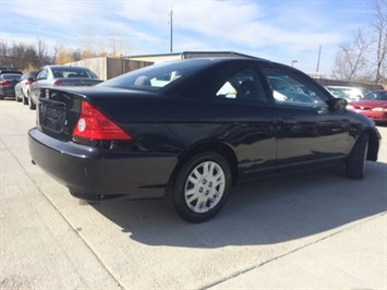 2004 Honda Civic LX   - Photo 13 - Cincinnati, OH 45255