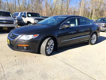 2010 Volkswagen CC Sport   - Photo 11 - Cincinnati, OH 45255