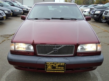 1996 VOLVO 850   - Photo 2 - Cincinnati, OH 45255