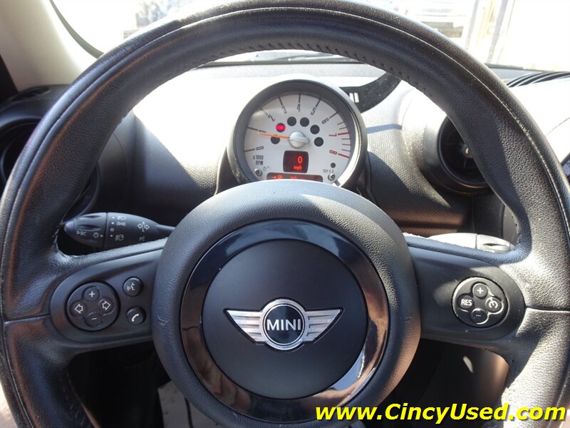 2014 MINI Countryman Cooper S 1.6L Turbo I4 Manual FWD - Photo 20 - Cincinnati, OH 45255