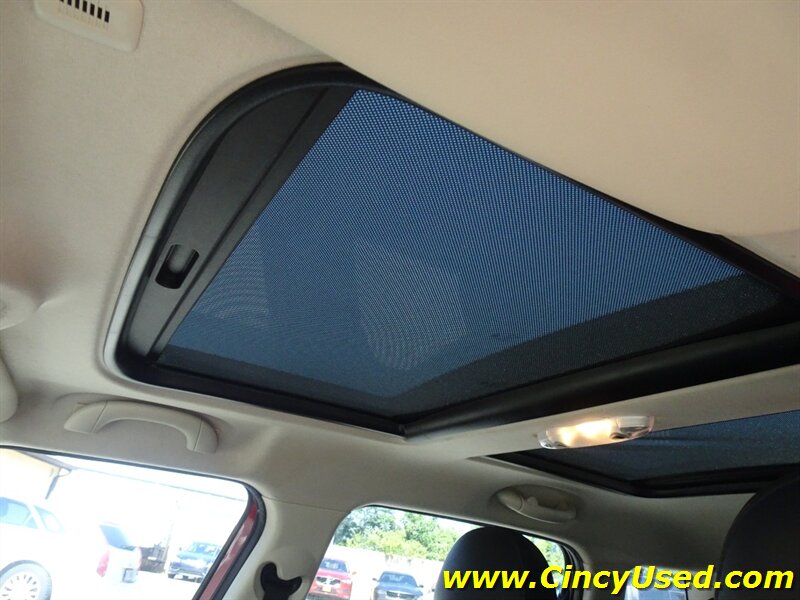 2014 MINI Countryman Cooper S 1.6L Turbo I4 Manual FWD - Photo 17 - Cincinnati, OH 45255