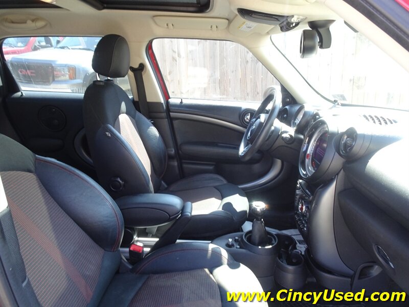 2014 MINI Countryman Cooper S 1.6L Turbo I4 Manual FWD - Photo 10 - Cincinnati, OH 45255