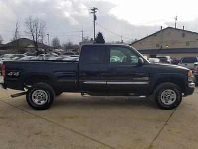 2005 GMC Sierra 2500HD SLE   - Photo 36 - Cincinnati, OH 45255