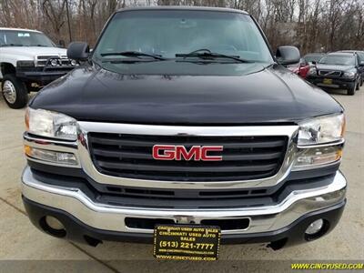 2005 GMC Sierra 2500HD SLE   - Photo 35 - Cincinnati, OH 45255