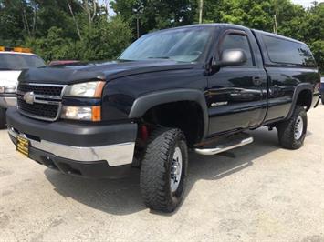 2007 Chevrolet Silverado 2500HD Classic Work Truck   - Photo 11 - Cincinnati, OH 45255