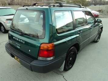 1998 Subaru Forester L   - Photo 6 - Cincinnati, OH 45255