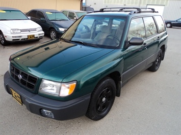 1998 Subaru Forester L   - Photo 3 - Cincinnati, OH 45255