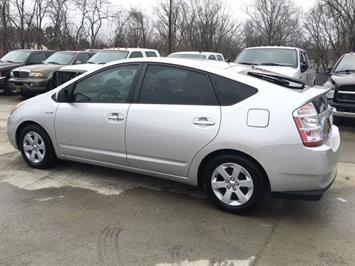 2006 Toyota Prius   - Photo 4 - Cincinnati, OH 45255