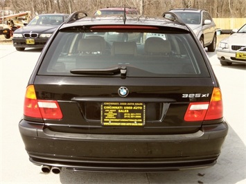 2004 BMW 325xi   - Photo 5 - Cincinnati, OH 45255