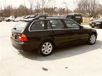 2004 BMW 325xi   - Photo 6 - Cincinnati, OH 45255